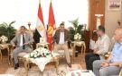 محافظ بورسعيد يستقبل أعضاء لجنة هيئة تعاونيات البناء والإسكان لبحث سبل التعاون المشترك