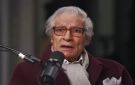 فاروق حسني يروي حكاية قارئ الكف: قال لي هتبقى دبلوماسي وهتتشهر - eg