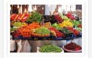 أسعار الخضراوات والفاكهة في أسوان اليوم الثلاثاء 23-6-2026