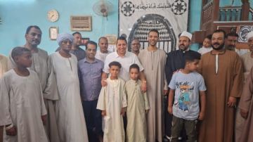فى أسوان.. رئيس مدينة كوم أمبو يعقد لقاء جماهيريا مع المواطنين فى أسوان.. رئيس مدينة كوم أمبو يعقد لقاء جماهيريا مع المواطنين