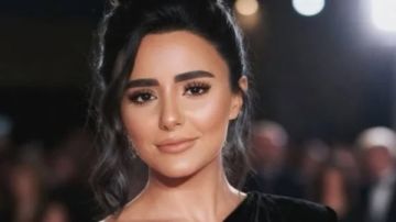 وفاة والد الفنانة إيمان سلامة.. ورسالة مؤثرة تطلب فيها بالدعاء له وفاة والد الفنانة إيمان سلامة.. ورسالة مؤثرة تطلب فيها بالدعاء له