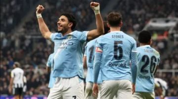 مرموش خارج قائمة مانشستر سيتي في جولة آسيا التحضيرية قبل موسم 2026 2027