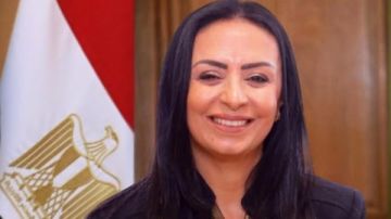 وزيرة التضامن تتفقد المشروعات التنموية بمطروح وزيرة التضامن تتفقد المشروعات التنموية بمطروح