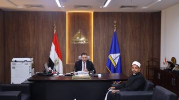 محافظ دمياط يهنئ مدير مديرية الأوقاف الجديد بمنصبه محافظ دمياط يهنئ مدير مديرية الأوقاف الجديد بمنصبه