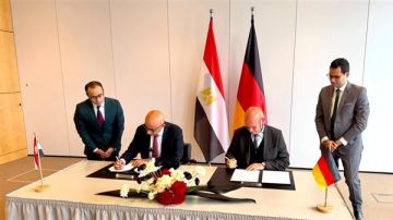 وزير التعليم يوقع بألمانيا أول شراكة لتطوير المدارس المصرية الألمانية الفنية وتأهيل الطلاب عالميا وزير التعليم يوقع بألمانيا أول شراكة لتطوير المدارس المصرية الألمانية الفنية وتأهيل الطلاب عالميا