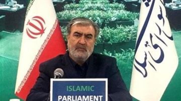 إيران تتوعد أوكرانيا: أي اعتداء علينا لن يمر دون رد إيران تتوعد أوكرانيا: أي اعتداء علينا لن يمر دون رد