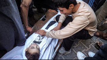 شهيد ومصابون جراء أعمال الإبادة الإسرائيلية في قطاع غزة شهيد ومصابون جراء أعمال الإبادة الإسرائيلية في قطاع غزة