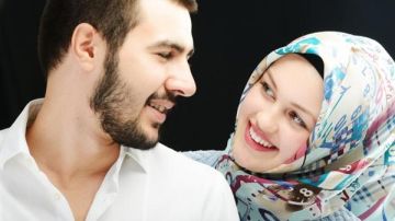 هل طاعة الزوج مقدمة على الوالدين؟.. أمينة الإفتاء تجيب