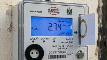 أول 50 كيلووات بـ137 جنيها.. خطوات فعالة لتقليل استهلاك الكهرباء بالعداد الكودي أول 50 كيلووات بـ137 جنيها.. خطوات فعالة لتقليل استهلاك الكهرباء بالعداد الكودي