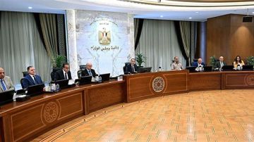 مجلس الوزراء يوافق على 9 قرارات مهمة خلال اجتماعه الأسبوعى مجلس الوزراء يوافق على 9 قرارات مهمة خلال اجتماعه الأسبوعى