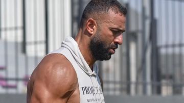 ميدو يستعرض لياقته البدنية في الجيم ميدو يستعرض لياقته البدنية في الجيم
