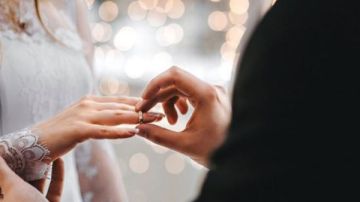 هل يصح الزواج عبر الإنترنت؟.. أمينة الإفتاء تجيب هل يصح الزواج عبر الإنترنت؟.. أمينة الإفتاء تجيب
