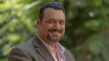 مراد مكرم يبرر سبب تغير موقفه من حسام حسن مراد مكرم يبرر سبب تغير موقفه من حسام حسن