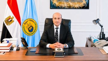 لحماية العمال من الموجة الحارة.. محافظ أسيوط يقرر تعديل مواعيد ورديات النظافة بالمراكز والأحياء لحماية العمال من الموجة الحارة.. محافظ أسيوط يقرر تعديل مواعيد ورديات النظافة بالمراكز والأحياء
