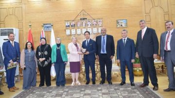 رئيس جامعة بنها يبحث مع رئيسة جامعة كانتربيري البريطانية تعزيز التعاون الأكاديمي رئيس جامعة بنها يبحث مع رئيسة جامعة كانتربيري البريطانية تعزيز التعاون الأكاديمي