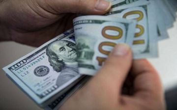 سعر الدولار مقابل الجنيه المصري في 11 بنكا اليوم الخميس