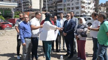 محافظ بورسعيد يتفقد حديقة الأمل بحي المناخ ويوجه بخطة تطوير شامل للارتقاء بها محافظ بورسعيد يتفقد حديقة الأمل بحي المناخ ويوجه بخطة تطوير شامل للارتقاء بها