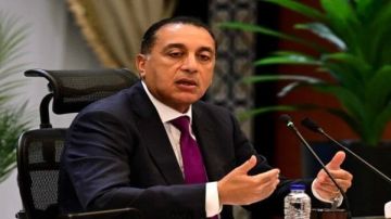 رئيس الوزراء يهنئ رئيس الجمهورية بالذكرى الـ 74 لثورة 23 يوليو رئيس الوزراء يهنئ رئيس الجمهورية بالذكرى الـ 74 لثورة 23 يوليو