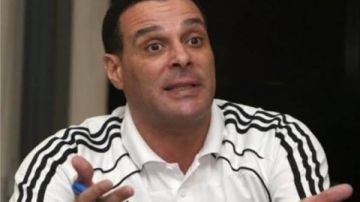 عصام عبد الفتاح: أي حكم يخطئ يحاسب.. واختيار الأطقم بمعايير فنية وبدنية صارمة عصام عبد الفتاح: أي حكم يخطئ يحاسب.. واختيار الأطقم بمعايير فنية وبدنية صارمة