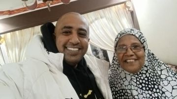 محمد أوتاكا يطلب الدعاء لوالدته بعد تعرضها لحادث سير أليم محمد أوتاكا يطلب الدعاء لوالدته بعد تعرضها لحادث سير أليم