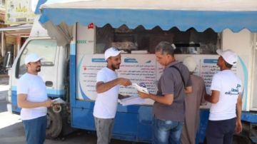 مياه مطروح تواصل حملاتها التوعوية بشارعي الجلاء وبورسعيد مياه مطروح تواصل حملاتها التوعوية بشارعي الجلاء وبورسعيد