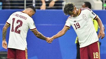 مدافع منتخب إسبانيا يعلق على مواجهة الأرجنتين مدافع منتخب إسبانيا يعلق على مواجهة الأرجنتين