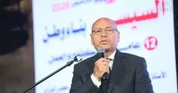 محافظ القاهرة: وضع ضوابط صارمة للبناء بارتفاعات لا تتجاوز أرضى 4 أدوار محافظ القاهرة: وضع ضوابط صارمة للبناء بارتفاعات لا تتجاوز أرضى 4 أدوار