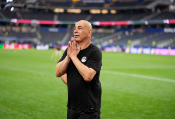 الاتحاد المصري يكافئ حسام حسن الاتحاد المصري يكافئ حسام حسن