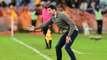 بابلو فرانكو يقترب من تدريب الزمالك بعد إنجاز الدوري المغربي بابلو فرانكو يقترب من تدريب الزمالك بعد إنجاز الدوري المغربي