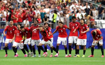 من هو خصم منتخب مصر في دور الـ16 بكأس العالم؟ من هو خصم منتخب مصر في دور الـ16 بكأس العالم؟