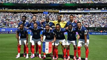 ضربة لمنتخب فرنسا.. تشواميني يغيب عن مواجهة باراجواي في دور الـ16 بكأس العالم ضربة لمنتخب فرنسا.. تشواميني يغيب عن مواجهة باراجواي في دور الـ16 بكأس العالم