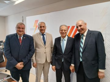 دعم الجمهورية الجديدة في جنوب الصعيد.. مليار جنيه لتطوير الكهرباء والتحول الذكي لخدمة المواطن صور