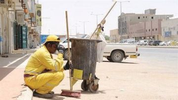 قرار عاجل بمنع هذه الفئة من العمل الميداني خلال وقت ذورة الطقس.. شوف نفسك منهم ولا لا قرار عاجل بمنع هذه الفئة من العمل الميداني خلال وقت ذورة الطقس.. شوف نفسك منهم ولا لا
