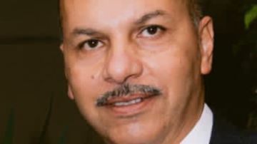 محمد ماهر يكتب: من خارج الخط.. لقطات مونديالية مثيرة محمد ماهر يكتب: من خارج الخط.. لقطات مونديالية مثيرة
