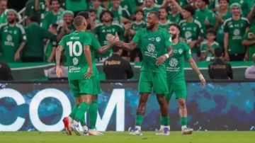تشكيل أهلي جدة الرسمي لمواجهة فيتوريا جيماريش وديا تشكيل أهلي جدة الرسمي لمواجهة فيتوريا جيماريش وديا
