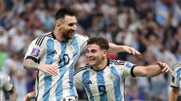 قبل نهائي كأس العالم 2026.. الاتحاد الأرجنتيني يشعل حماس الجماهير بفيديو مؤثر قبل نهائي كأس العالم 2026.. الاتحاد الأرجنتيني يشعل حماس الجماهير بفيديو مؤثر
