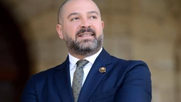 بالتزكية.. أحمد دياب رئيسا لرابطة الأندية في الموسم الجديد بالتزكية.. أحمد دياب رئيسا لرابطة الأندية في الموسم الجديد