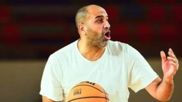 الزمالك يعلن رحيل وائل بدر مدرب فريق السلة الزمالك يعلن رحيل وائل بدر مدرب فريق السلة