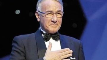 الطبيب الذي اختار الفن .. محطات في ذكرى رحيل عزت أبو عوف الطبيب الذي اختار الفن .. محطات في ذكرى رحيل عزت أبو عوف