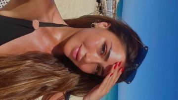 سارة سلامة تشارك جمهورها صورا من عطلتها الصيفية سارة سلامة تشارك جمهورها صورا من عطلتها الصيفية