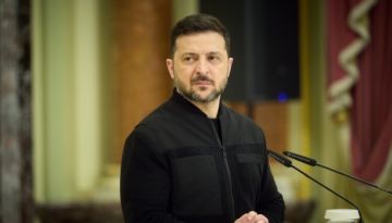 زيلينسكي يهنئ الولايات المتحدة بعيد الاستقلال زيلينسكي يهنئ الولايات المتحدة بعيد الاستقلال