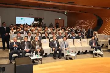 رئيس هيئة البريد تعلن عن منظومة جديدة لتقييم الأداء تعمل على الشفافية والعدالة.. وتؤكد تقييم شامل للمنظومة بعد 6 أشهر من التطبيق رئيس هيئة البريد تعلن عن منظومة جديدة لتقييم الأداء تعمل على الشفافية والعدالة.. وتؤكد تقييم شامل للمنظومة بعد 6 أشهر من التطبيق