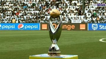 لماذا أرجأ كاف ملف زيادة الأندية المصرية؟..إسلام صادق يثير الجدل بشأن بطولتي دوري أبطال أفريقيا والكونفدرالية