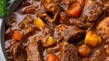طريقة طهي اللحم بالبصل طريقة طهي اللحم بالبصل