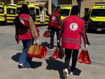 الهلال الأحمر المصري يساند الدفعة 58 من الجرحى والمرضى الفلسطينيين بخدمات إنسانية متكاملة صور