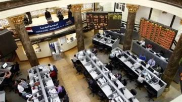 ارتفاع مؤشرات البورصة المصرية عند الإغلاق ارتفاع مؤشرات البورصة المصرية عند الإغلاق