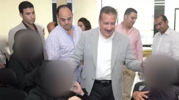 محافظ بورسعيد يستقبل 75 حالة إنسانية محافظ بورسعيد يستقبل 75 حالة إنسانية