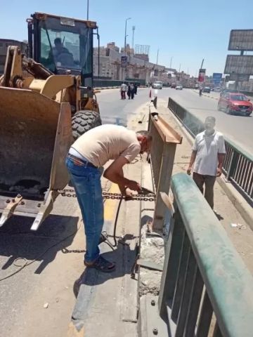 محافظ الجيزة يتابع أعمال تركيب الأسوار الحديدية المفقودة بمحور 26 يوليو محافظ الجيزة يتابع أعمال تركيب الأسوار الحديدية المفقودة بمحور 26 يوليو