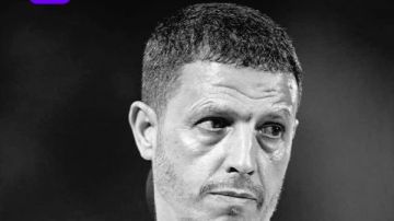 إقالة جمال السلامي من تدريب الأردن بعد نهاية مشوار كأس العالم إقالة جمال السلامي من تدريب الأردن بعد نهاية مشوار كأس العالم