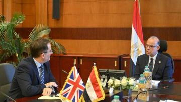 وزير الاستثمار:حريصون على تعزيز الشراكة الاقتصادية مع المملكة المتحدة وزير الاستثمار:حريصون على تعزيز الشراكة الاقتصادية مع المملكة المتحدة